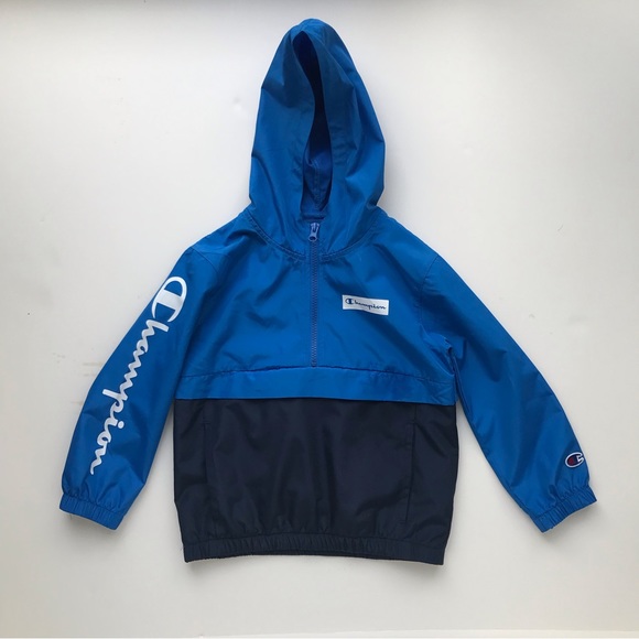 Boys Sized 5 Champion rain Coat - Picture 1 of 7